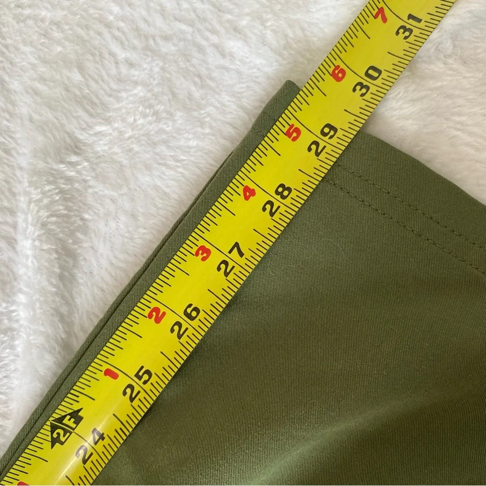 Figs Yola Maternity Skinny Scrub Pants Sz M Dark Olive Green Army Cargo Pockets - Picture 14 of 14